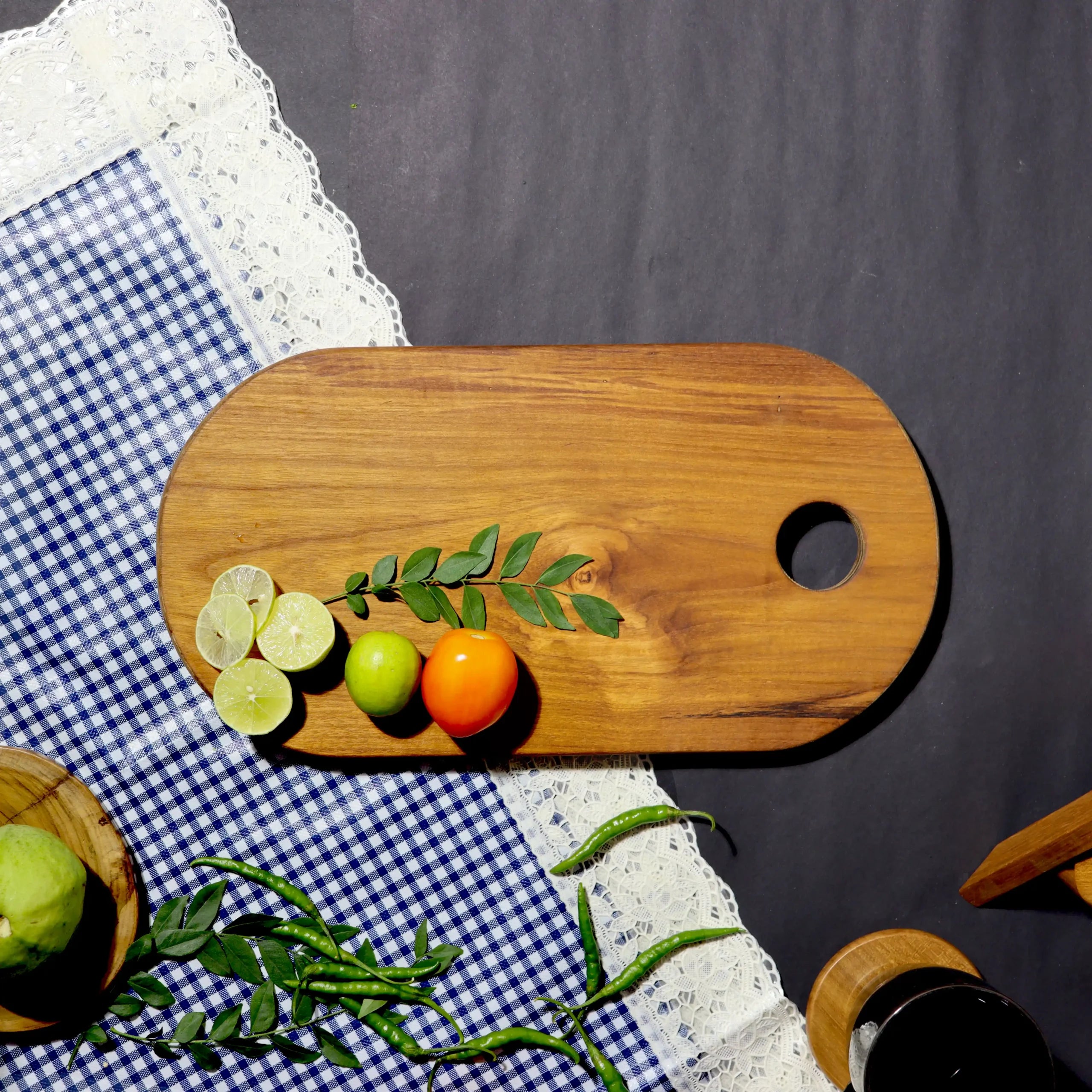 Curve-Eye-Type-Chopping-Board-Image5