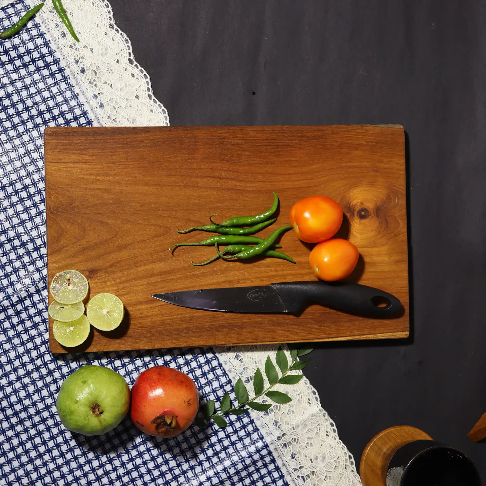 Reversible-Chopping-Board-Image2
